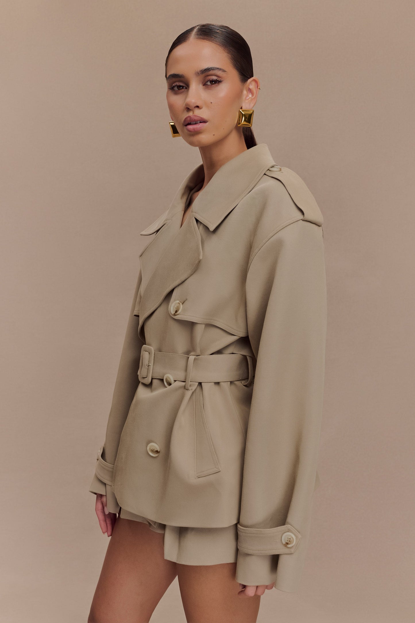 Elsje | Tailored Short Trench Coat with Classic Elegance