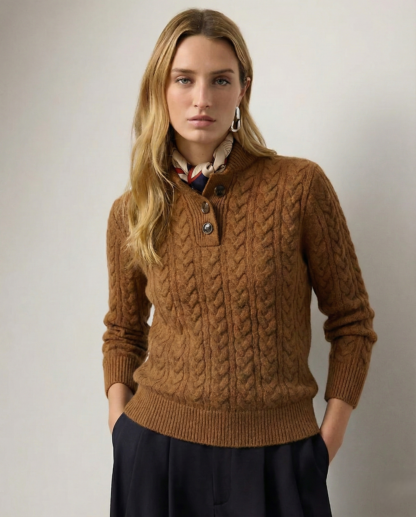 Eleanor - Button-Up Cashmere Sweater