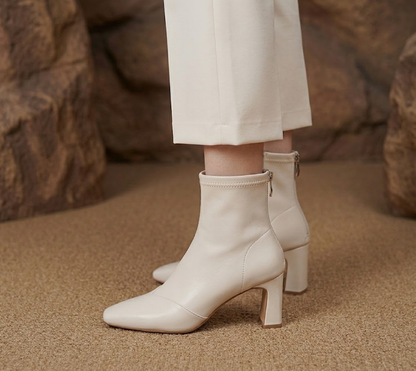 Refina Ankle Boots