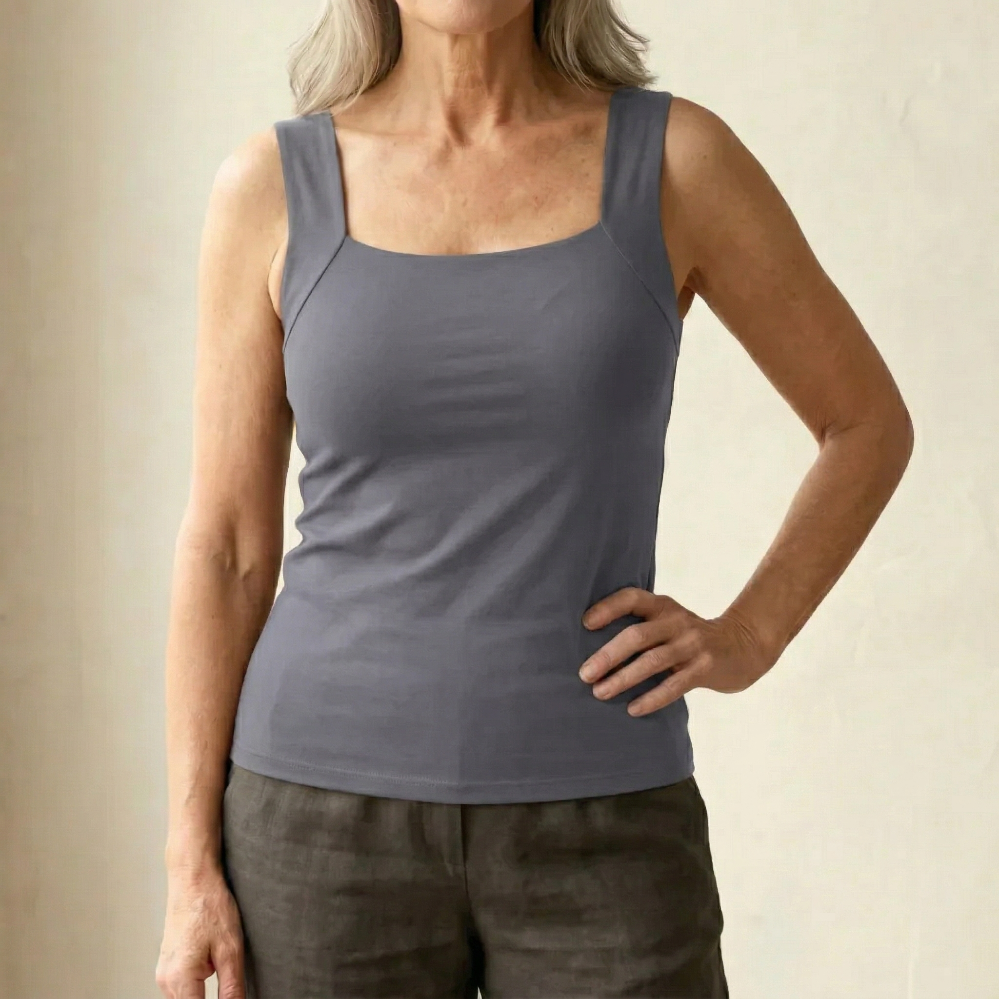 Roxanne Taupe