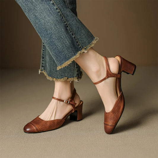 Neiro Genuine Leather Pumps
