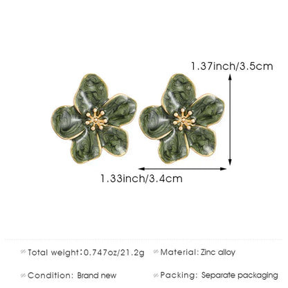 Vintage Emerald Flower Earrings