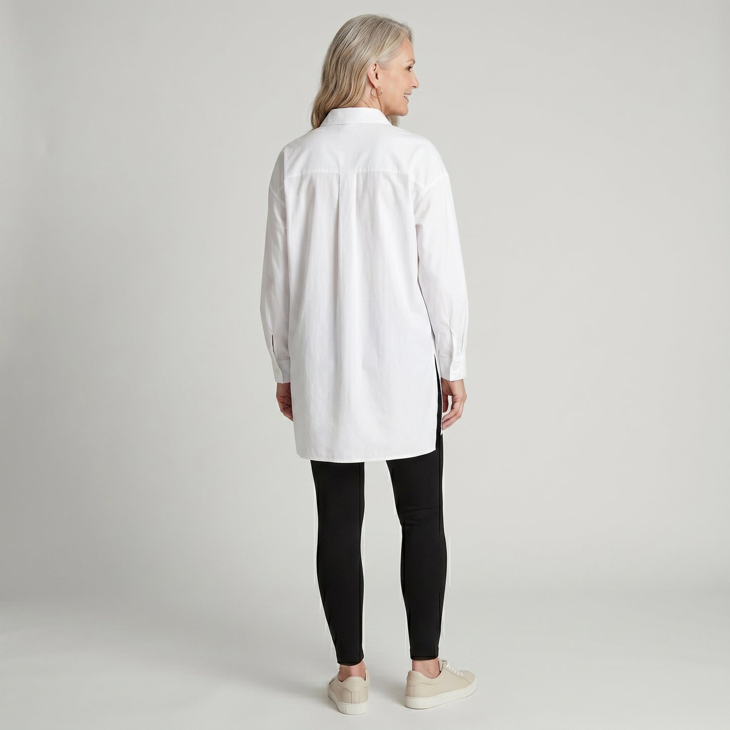 Debbie | Relaxed Button-Down Blouse