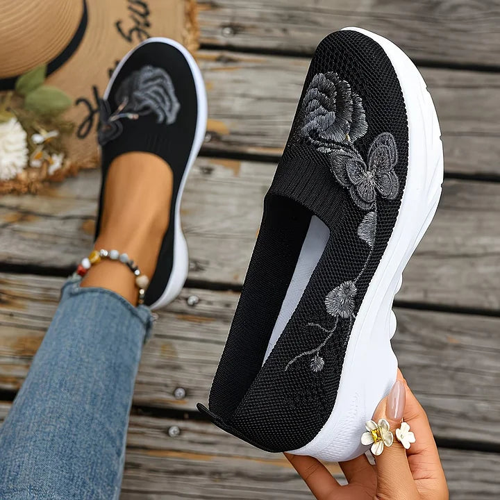 Carolyn - Butterfly Embroidered Loafers