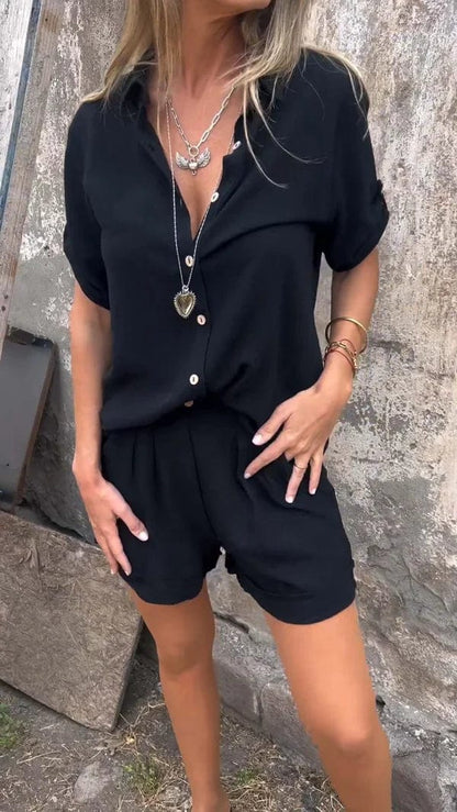 Melda - Breezy Buttoned Set