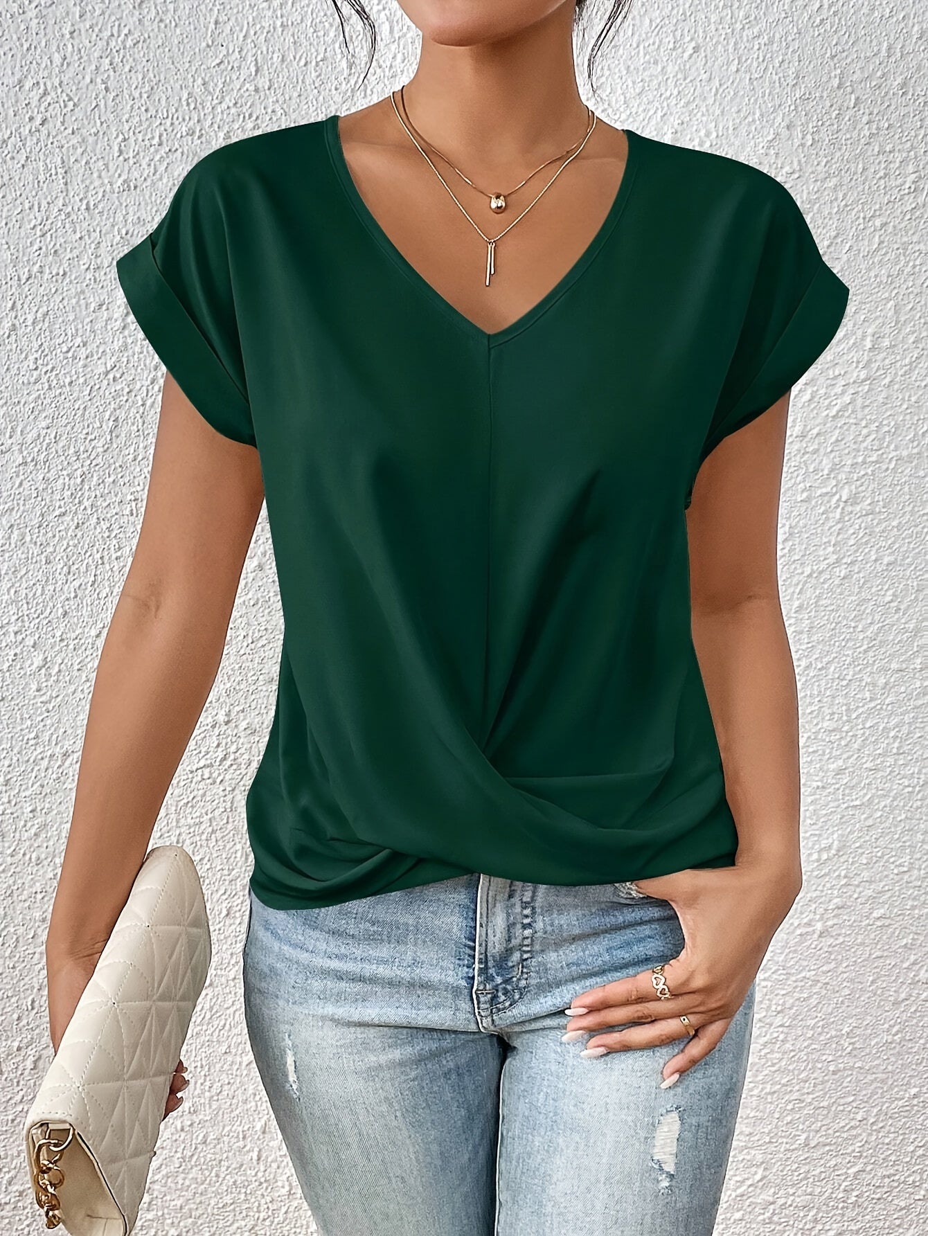 Cleo | Adorable Casual T-Shirt with Sweetheart Neckline (1+1 FREE)