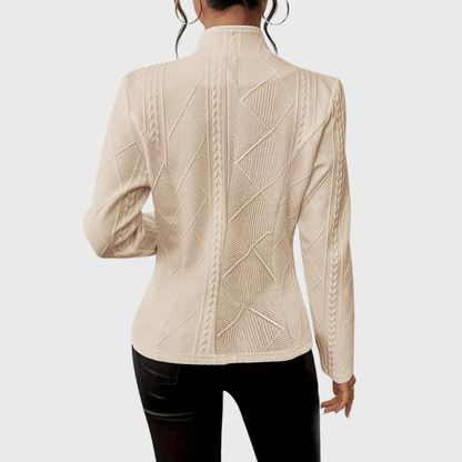 Avora | Chic blazer with elegant finishes